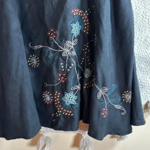 Black suede Lucky skirt with floral print - Picture 3 of 9